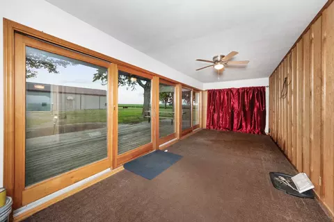 Exterior - 947 N 2nd Rd, Dana, IL 61321 photo 1 of 7