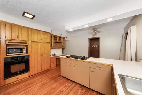 Kitchen - 947 N 2nd Rd, Dana, IL 61321 photo 4 of 4