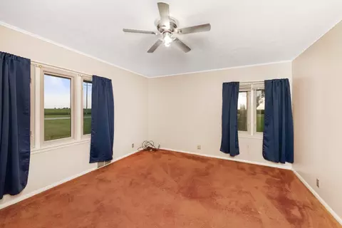 Bedroom - 947 N 2nd Rd, Dana, IL 61321 photo 3 of 5