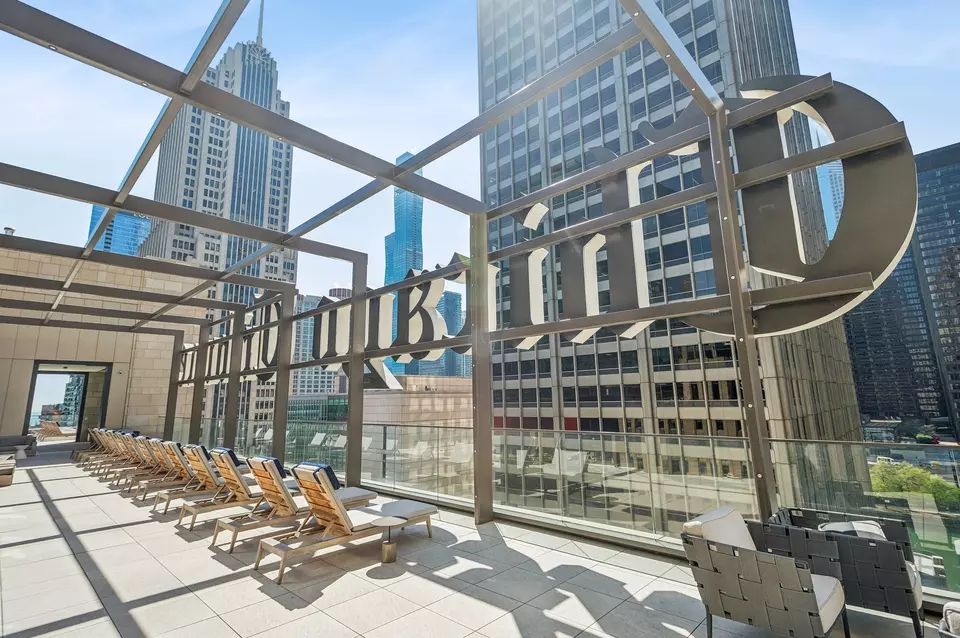 Exterior - 435 N Michigan Ave #1112, Chicago, IL 60611 photo 4 of 5
