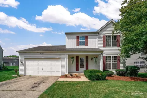 830 Baltusrol Dr, Elgin, IL 60123