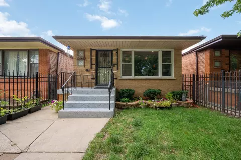 10844 S Green Bay Ave, Chicago, IL 60617