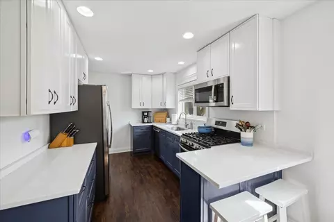 Kitchen - 3931 Maple Ave, Brookfield, IL 60513 photo 1 of 2