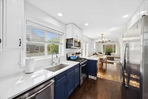 Kitchen - 3931 Maple Ave, Brookfield, IL 60513 photo 2 of 2