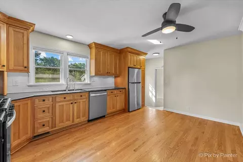 Kitchen - 1621 W Joyce Ave, Mchenry, IL 60051 photo 2 of 2