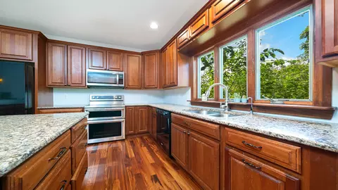 Kitchen - 15303 E Il Rt 72, Davis Junction, IL 61020 photo 6 of 7