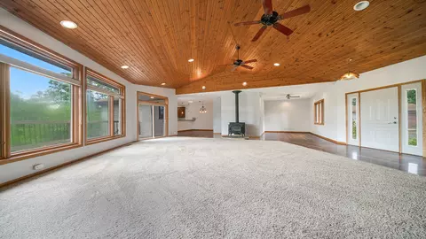 Living - 15303 E Il Rt 72, Davis Junction, IL 61020 photo 3 of 9