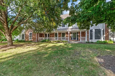 36259 N Field View Dr, Gurnee, IL 60031