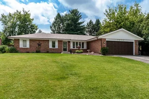 5875 Chandler Dr, Rockford, IL 61114