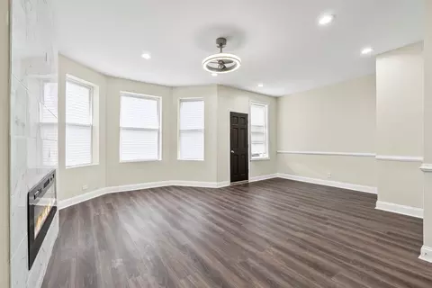 4704 W Monroe St, Chicago, IL 60644 photo 7