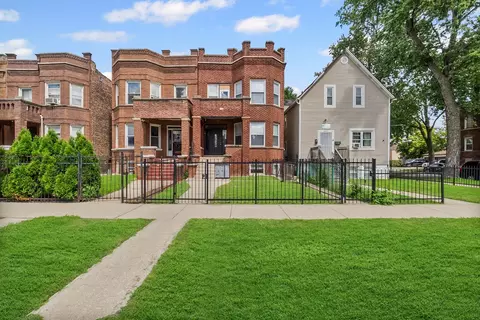 4704 W Monroe St, Chicago, IL 60644