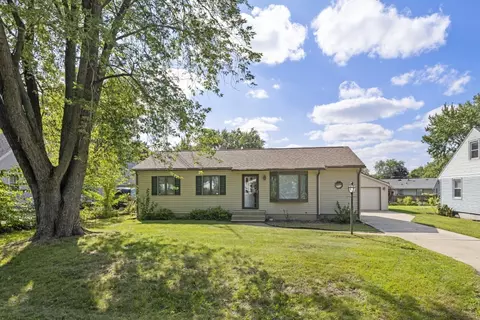 9413 Cinncinnati Dr, Machesney Park, IL 61115