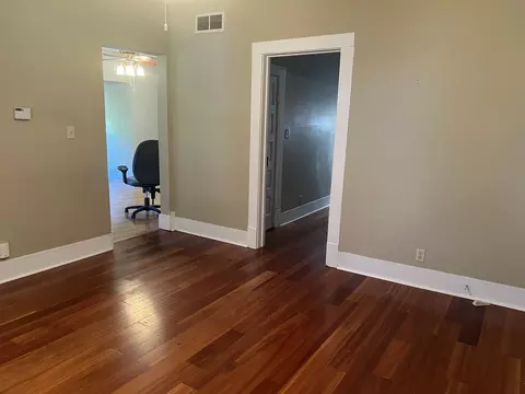 Living - 16701 Parnell Rd, Dewitt, IL 61735 photo 5 of 5