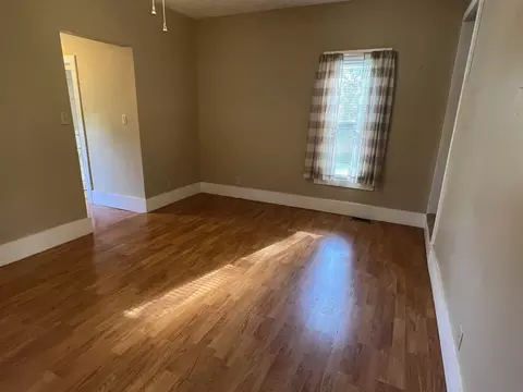 Living - 16701 Parnell Rd, Dewitt, IL 61735 photo 1 of 5