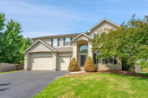 6 Greyshire Ct, Algonquin, IL 60102 photo 3