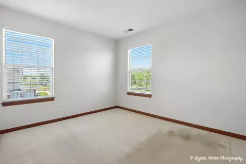 Bedroom - 509 Legend Ln, Mchenry, IL 60050 photo 3 of 4