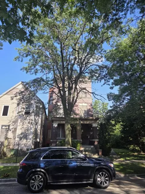 7345 S Princeton Ave, Chicago, IL 60621