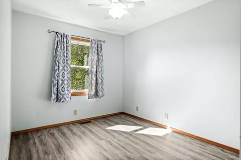 Bedroom - 2724 Rocksbury Dr, Bloomington, IL 61705 photo 3 of 5