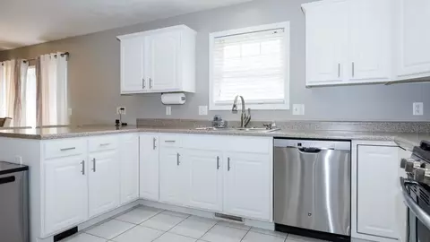 Kitchen - 1704 Setter St, Normal, IL 61761 photo 3 of 3
