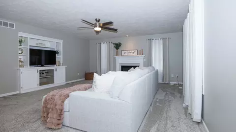 Living - 1704 Setter St, Normal, IL 61761 photo 2 of 8