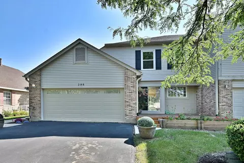 288 Picardy Ln, Bolingbrook, IL 60440