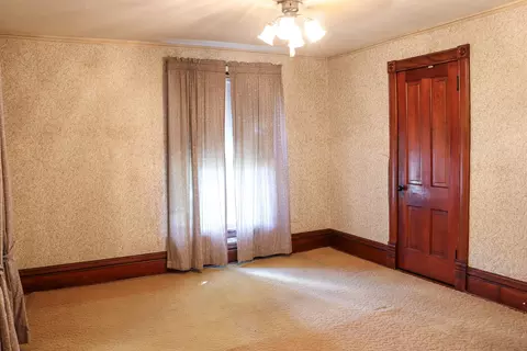 Bedroom - 303 S Grape St, Morrison, IL 61270 photo 2 of 4