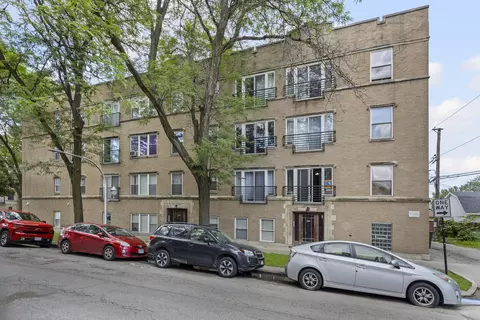 2552 W Rosemont Ave #2, Chicago, IL 60659