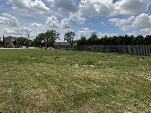 8268 W Lawrence Ave W, Norridge, IL 60706