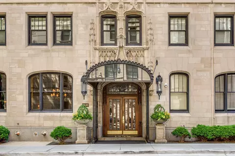 1448 N Lake Shore Dr #9A, Chicago, IL 60611