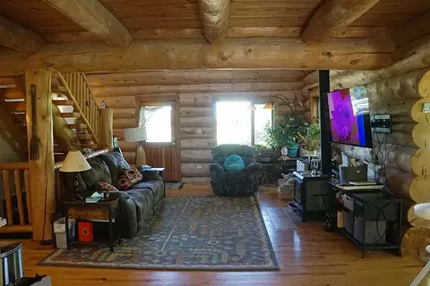 Living - 3526 E 2179th Rd, Ottawa, IL 61350 photo 3 of 5