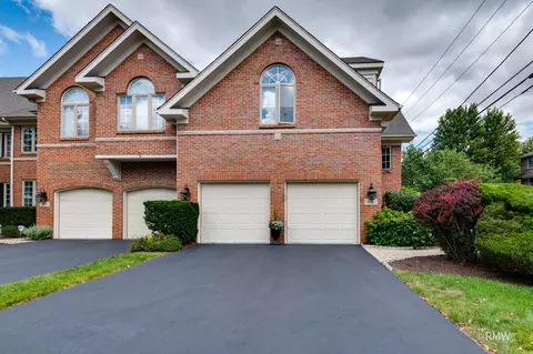 115 W Seminole Ave, Elmhurst, IL 60126