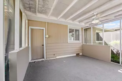 Exterior - 809 S Victor St, Champaign, IL 61821 photo 5 of 8