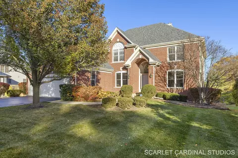 5125 Radcliff Rd, Lisle, IL 60532