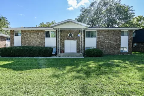182 Birch Ct, Manteno, IL 60950