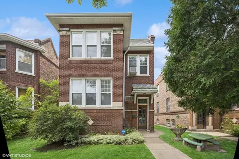 537 S Cuyler Ave, Oak Park, IL 60304
