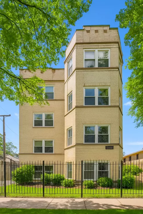 6414 N Paulina St #G, Chicago, IL 60626