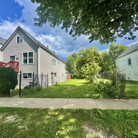 5217 S Wood St, Chicago, IL 60609