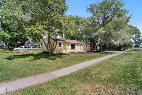 500 E Franklin St, Hudson, IL 61748 photo 23