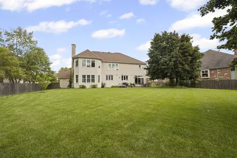 Exterior - Undisclosed, Algonquin, IL 60102 photo 2 of 2