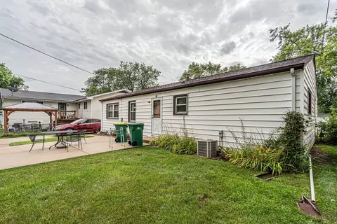 47 Willow Trl, Wheeling, IL 60090 photo 29