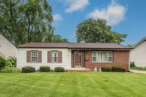 47 Willow Trl, Wheeling, IL 60090 photo 2