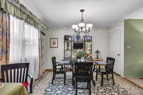 47 Willow Trl, Wheeling, IL 60090 photo 13