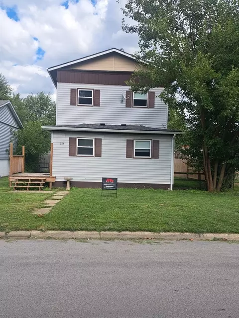 154 S Quincy Ave, Bradley, IL 60915