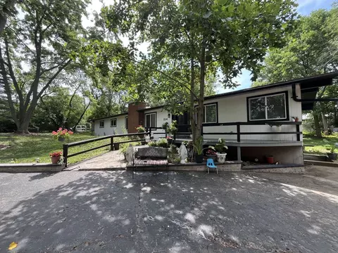 154 Barbara Ln, New Lenox, IL 60451