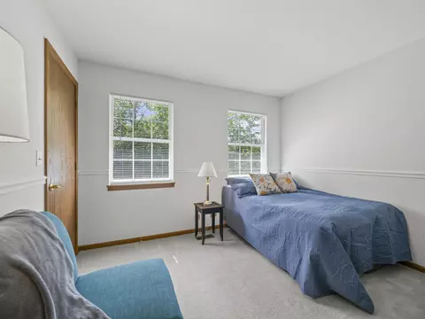 Bedroom - 901 Wesley Ln, Algonquin, IL 60102 photo 1 of 3
