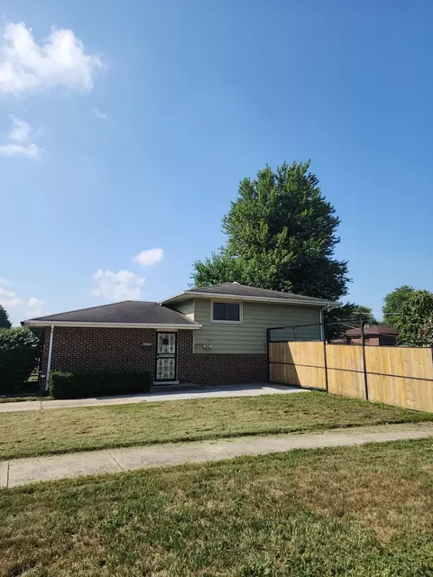 15100 University Ave, Dolton, IL 60419