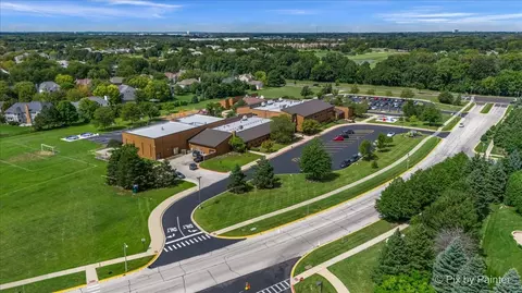 View/Area - 2548 Sutton Ln, Aurora, IL 60502 photo 7 of 10