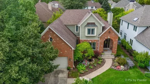 Exterior - 2548 Sutton Ln, Aurora, IL 60502 photo 3 of 4