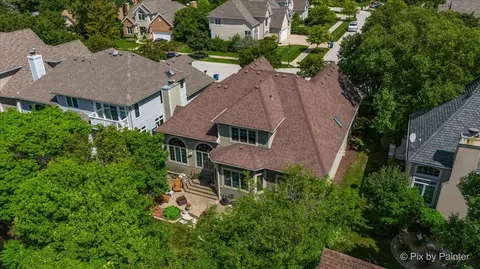 View/Area - 2548 Sutton Ln, Aurora, IL 60502 photo 4 of 10