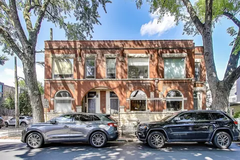 1142 W Schubert Ave #3, Chicago, IL 60614